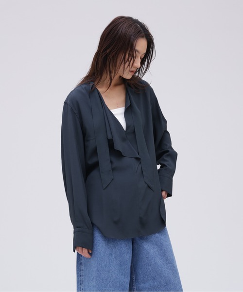 YLEVE(イレーヴ)の「YLEVE / RAYON DE CHINE RUFFLE BLOUSE(シャツ/ブラウス・レディース・イエロー/グレー・1/0)」の1枚目の写真