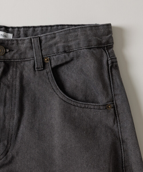 FREAK'S STORE（フリークスストア）の「ワイドシルエット カーブ デニムパンツ/ダメージ加工（デニムパンツ・メンズ・ネイビー/ブラック/インディゴブルー/サックスブルー・SMALL/LARGE/MEDIUM）」の10枚目の写真