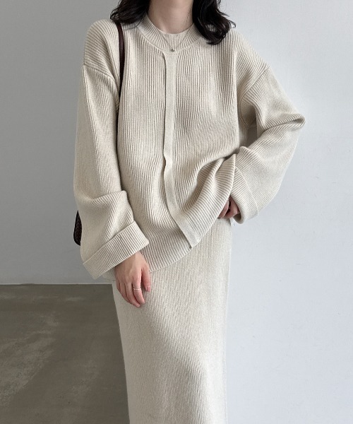 CHUN CHUN NOTES(チュンチュンノーツ)の「26AW/サイドボタンデザイン リブニットトップス&ロングスカート 2点セットアップ(セットアップ・レディース・ブラック/アイボリー/ブラウン・F)」の15枚目の写真