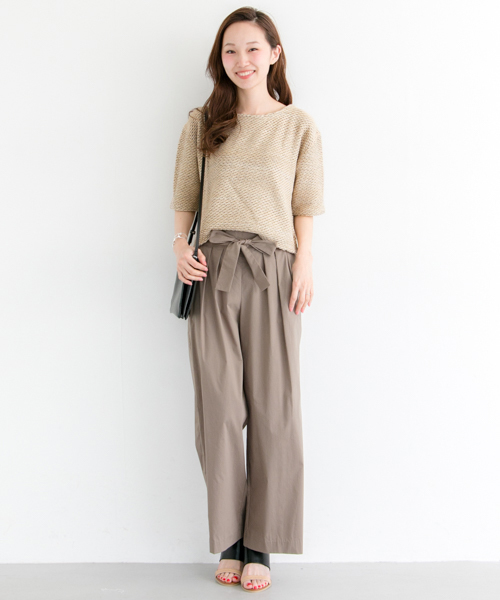 URBAN RESEARCH(アーバンリサーチ)の「UR JQワイドニット(ニット/セーター・レディース・オフホワイト/ベージュ・FREE)」の4枚目の写真