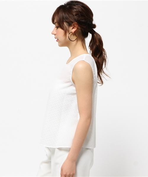 NATURAL BEAUTY BASIC（ナチュラルビューティーベーシック）の「ジャガードブラウス（シャツ/ブラウス・レディース・ホワイト系その他/ブラック・MEDIUM/SMALL）」の6枚目の写真