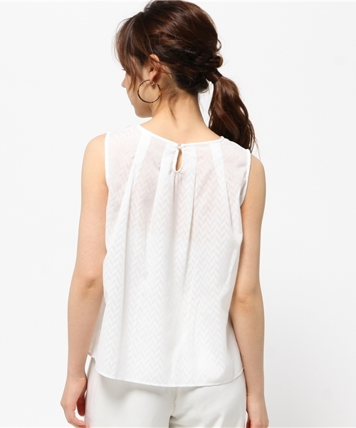 NATURAL BEAUTY BASIC（ナチュラルビューティーベーシック）の「ジャガードブラウス（シャツ/ブラウス・レディース・ホワイト系その他/ブラック・MEDIUM/SMALL）」の7枚目の写真