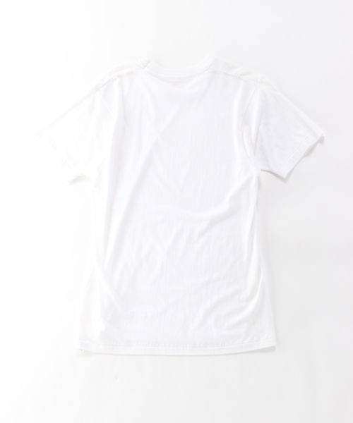 HANES（ヘインズ）の「【HANES/ヘインズ】パック入りクルーネックTシャツ赤（３Ｐ）HM2135G 010/無地（Tシャツ/カットソー・メンズ・ホワイト・SMALL/MEDIUM/LARGE/X-LARGE）」の3枚目の写真