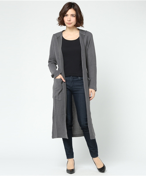 Audition(オーディション)の「M0542 ピグメントフード付ロングカーディガン(カーディガン/ボレロ・レディース・バーガンディー/オリーブ/チャコール・MEDIUM)」の8枚目の写真