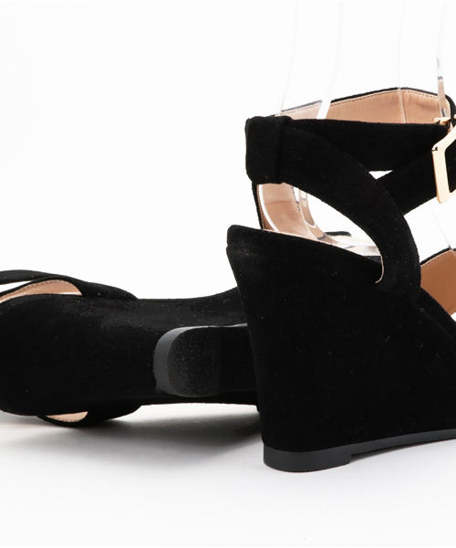 N.（N. Natural Beauty Basic）（エヌエヌナチュラルビューティーベーシック）の「ベーシックウェッジサンダル（サンダル・レディース・ベージュ/イエロー/ネイビー/ブラック・MEDIUM/LARGE/SMALL）」の9枚目の写真