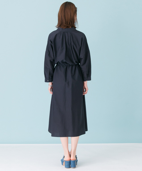 URBAN RESEARCH（アーバンリサーチ）の「【TRILL掲載】UR シルクコットンシャツワンピ―ス（シャツワンピース・レディース・オフホワイト/ネイビー/イエロー・FREE）」の10枚目の写真