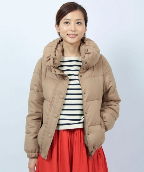 BEAUTY&YOUTH UNITED ARROWS(ビューティーアンドユースユナイテッドアローズ)の「BY サキソニーダウンショート † ◆(ダウンジャケット/コート・レディース・ブラック/ベージュ・SMALL/MEDIUM)」の1枚目の写真