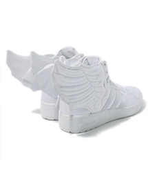 JS WINGS　2NE1×ジェレミースコット×アディダス V20692.png.png