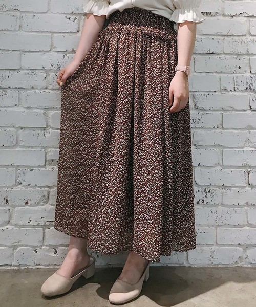 one after another NICE CLAUP（ワンアフターアナザーナイスクラップ）の「【ZOZO限定】柄アソートロングスカート（スカート・レディース・ブラック/ブラウン/イエロー/ピンク・FREE）」の2枚目の写真