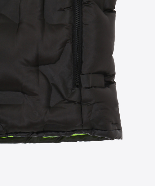 MARK & LONA(マークアンドロナ)の「M★ Embossed Down Vest(ダウンベスト・メンズ・ホワイト/チャコールグレー・46/48/50/44)」の16枚目の写真
