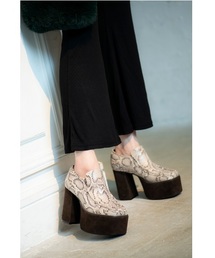 R&E | 【ViVi9月号掲載】【R＆E】厚底ヴァンプシューズ(ブーツ)