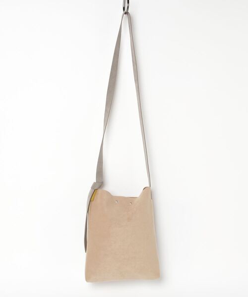 Creed（クリード）の「F - 2 <エフツー> / ショルダーS（ショルダーバッグ・レディース・ブラック/ネイビー/グレー/カーキ/ライトブラウン/キャメル/ピンク/アイボリー/ブルー/ブラウン/ナチュラル/グリーン/サックスブルー/マスタード/パープル/ベージュ系その他/ブラック系その他/ベージュ/ライトピンク/エメラルド/モカ/ワイン/ライトブルー/ホワイト系その他/ブルー系その他/ライム・ﾌﾘ-/FREE）」の12枚目の写真