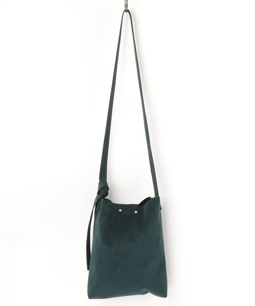 Creed（クリード）の「F - 2 <エフツー> / ショルダーS（ショルダーバッグ・レディース・ブラック/ネイビー/グレー/カーキ/ライトブラウン/キャメル/ピンク/アイボリー/ブルー/ブラウン/ナチュラル/グリーン/サックスブルー/マスタード/パープル/ベージュ系その他/ブラック系その他/ベージュ/ライトピンク/エメラルド/モカ/ワイン/ライトブルー/ホワイト系その他/ブルー系その他/ライム・ﾌﾘ-/FREE）」の15枚目の写真