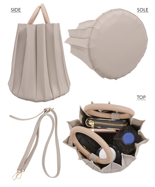 KOBE LETTUCE（コウベレタス）の「ショルダー付きプリーツ2WAYハンドバッグ（ショルダーバッグ・レディース・グレイッシュベージュ/イエロー系その他/ブラック・FREE）」の13枚目の写真