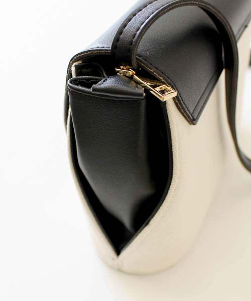 MODE ROBE(モードローブ)の「ラウンドショルダーバッグ(ショルダーバッグ・レディース・ブラック/ブラウン・FREE)」の7枚目の写真