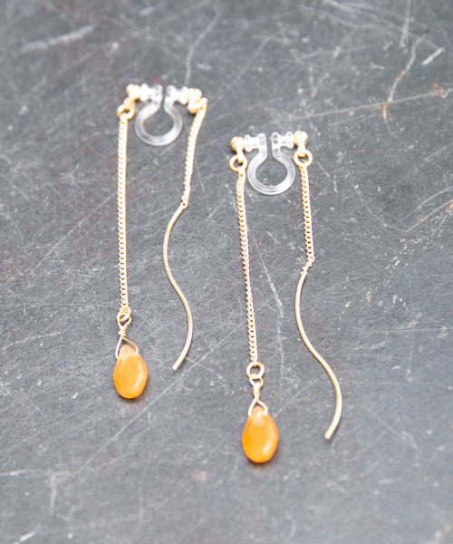 GLOBAL WORK（グローバルワーク）の「アソートノンホールイヤリング/843017（イヤリング・レディース・ホワイト/ライトグリーン/ホワイト系その他2/オレンジ系その他2/ゴールド/ホワイト系その他3/その他1/その他2/その他3/ホワイト系その他/オフホワイト・FREE）」の8枚目の写真