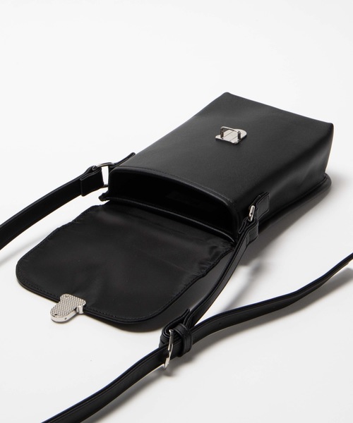 WEGO（ウィゴー）の「WEGO/シンセティックレザーフラップミニショルダー（ショルダーバッグ・メンズ・ブラック/グレー・FREE）」の16枚目の写真