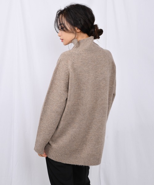 Ambre Neige（アンブルネージュ）の「ハイネックニットプルオーバー【WEB/EC限定商品】（ニット/セーター・レディース・ライトブルー/ダークブラウン/アイボリー/モカ/スモークピンク・FREE）」の18枚目の写真
