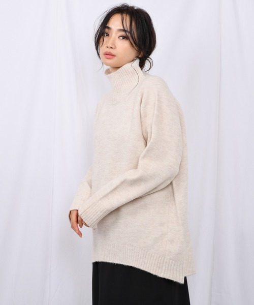 Ambre Neige（アンブルネージュ）の「ハイネックニットプルオーバー【WEB/EC限定商品】（ニット/セーター・レディース・ライトブルー/ダークブラウン/アイボリー/モカ/スモークピンク・FREE）」の8枚目の写真