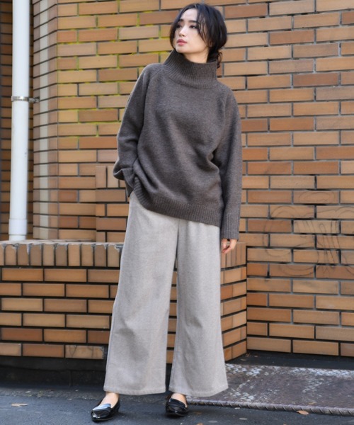 Ambre Neige（アンブルネージュ）の「ハイネックニットプルオーバー【WEB/EC限定商品】（ニット/セーター・レディース・ライトブルー/ダークブラウン/アイボリー/モカ/スモークピンク・FREE）」の10枚目の写真