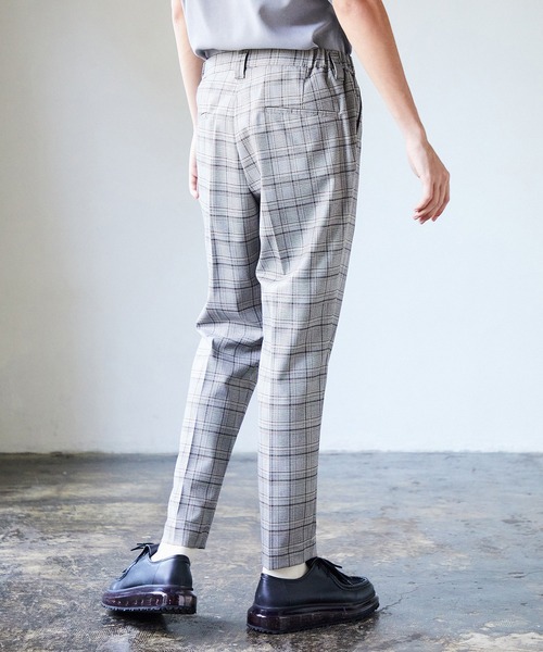 UNITED TOKYO（ユナイテッドトウキョウ）の「パターンサイドゴムサマースラックス（スラックス・メンズ・ベージュ/グレー/ライトグレー/グリーン/チャコールグレー/グレイッシュベージュ・1/2/4/3）」の14枚目の写真