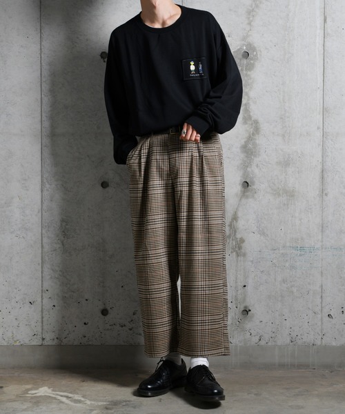 kutir（クティール）の「叩きつけ刺繍スウェット（スウェット・メンズ・ブラック/オフホワイト・MEDIUM/LARGE）」の13枚目の写真