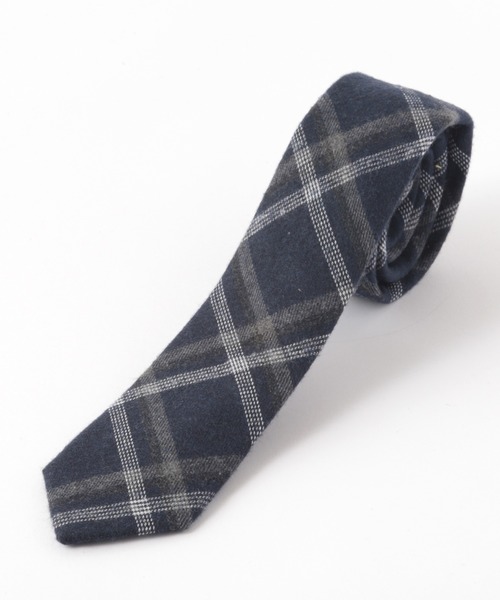 Quit Running（クイトランニング）の「チェック タータン柄 コットンネクタイ ナロータイ（ネクタイ・メンズ・ブラック/オレンジ/ホワイト×グレー/ライトインディゴブルー/コバルトブルー/ブラウン系その他4/ブルー系その他5/レッド系その他5/その他1/ブラウン系その他/レッド系その他/ブラック系その他3/ブルー系その他2/レッド系その他3/ライトグレー/レッド/マルチ/スカイブルー/イエロー/マスタード/その他3/グリーン系その他/マルーン/ブラウン系その他3/ブルー系その他4/ホワイト×レッド/ブラック系その他/イエロー系その他/ダークネイビー/グリーン系その他2/イエロー系その他2/ベージュ/ライトグリーン/ベージュ×ブラック/ネイビー×ホワイト/ダークブラウン/グリーン/モカ/ホワイト系その他/キャメル/ライトベージュ/ブラウン系その他6/ブルー系その他7/その他2/ナチュラル/ブルーグリーン/ブラウン系その他2/ブルー系その他3/レッド系その他4/ライトブルー/オリーブ/ダークインディゴブルー/レッド系その他6/ダークグリーン/ブルー/クリアブルー/オートミール/ブルー系その他/ワイン/ブラウン系その他5/ブルー系その他6/ホワイト×ブルー/グレー系その他/バーガンディー/ブラック系その他2/グリーン系その他3/レッド系その他2/ブラウン/ライトブラウン/ダークブルー/オフホワイト/レッド系その他7/ネイビー/グリーン系その他4/ネイビー系1・FREE）」の12枚目の写真