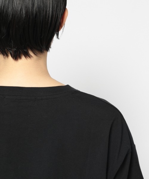 PAGEBOY（ページボーイ）の「サイドスリットロゴTシャツ（Tシャツ/カットソー・レディース・ブラック/オフホワイト/イエロー系その他・FREE）」の5枚目の写真
