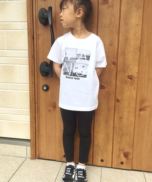VANS（バンズ）の「VANS/ヴァンズ California  Photo Boys SS TEE 半袖Tシャツ（Tシャツ/カットソー・キッズ・ホワイト/ホワイト系その他・110/130/150）」の9枚目の写真