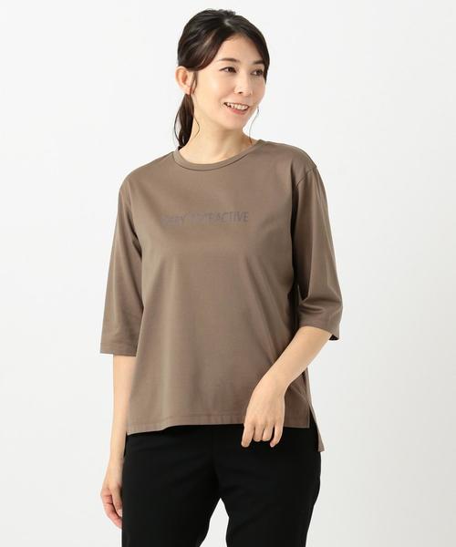 J.PRESS（ジェイプレス）の「【洗える】フロッキーロゴTEE カットソー（Tシャツ/カットソー・レディース・ブラック系/ライトグレー系/ブラウン系/ワイン系・T13/T15）」の4枚目の写真