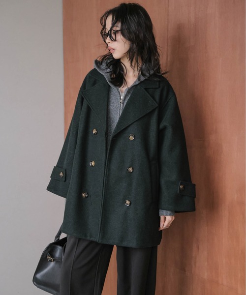 SUGAR BISKET(シュガービスケット)の「オーバーサイズピーコート(ピーコート・レディース・ブラック/ネイビー/チェック/グレイッシュベージュ/ブラウン系その他/グリーン/ブラウン・フリー)」の6枚目の写真