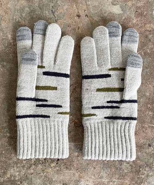 EVOLG（エヴォログ）の「EVOLG エヴォログ::GLEAM 　ランダムボーダー　 スマホ対応 メンズ　レディース　ユニセックス手袋（手袋・レディース・チャコールグレー/ライトグレー/ベージュ/ネイビー・FREE）」の8枚目の写真