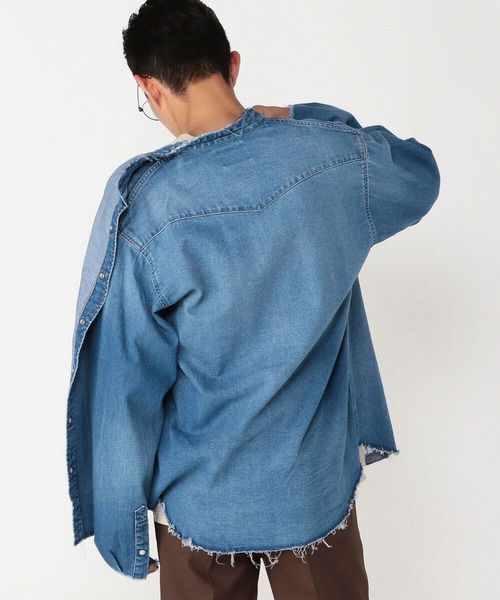 Wrangler カットオフ デニムシャツ 54098572b_b_06_215.jpg