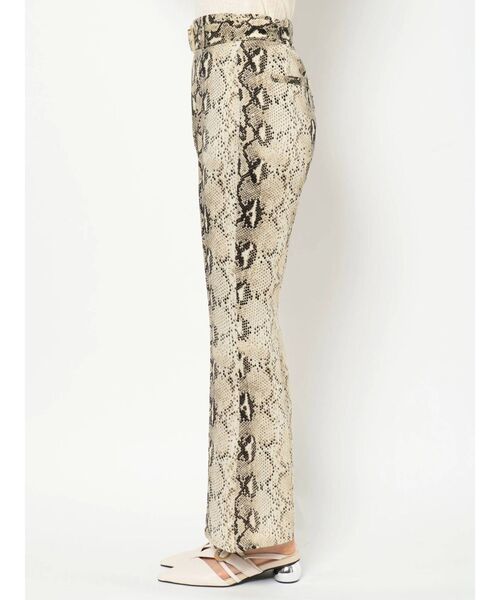 MURUA(ムルーア)の「ピンタックシアーパンツ(スラックス・レディース・ブラック/ライトグリーン/アイボリー/その他1・1/2)」の13枚目の写真