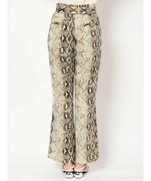 MURUA(ムルーア)の「ピンタックシアーパンツ(スラックス・レディース・ブラック/ライトグリーン/アイボリー/その他1・1/2)」の12枚目の写真