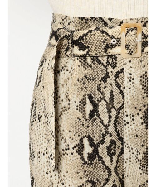 MURUA(ムルーア)の「ピンタックシアーパンツ(スラックス・レディース・ブラック/ライトグリーン/アイボリー/その他1・1/2)」の11枚目の写真