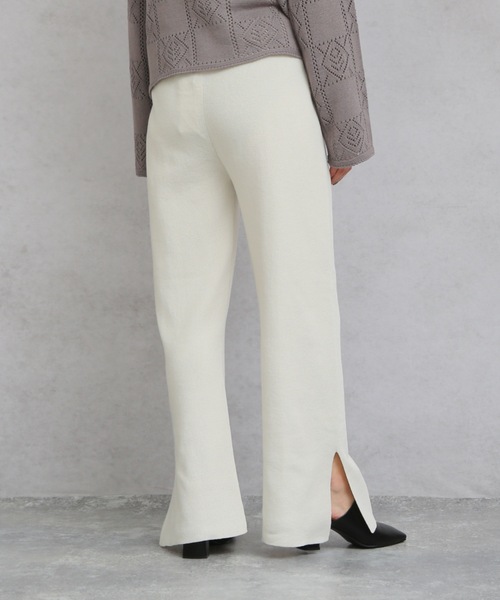 ap retro（アプレトロ）の「センタータックスリットニットパンツ【ZOZO限定アイテム】（その他パンツ・レディース・ブラック/ベージュ/ライトグリーン/アイボリー・FREE）」の8枚目の写真