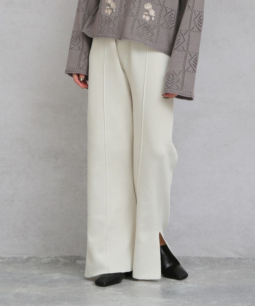 ap retro（アプレトロ）の「センタータックスリットニットパンツ【ZOZO限定アイテム】（その他パンツ・レディース・ブラック/ベージュ/ライトグリーン/アイボリー・FREE）」の5枚目の写真