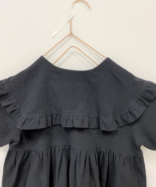 LOWRYS FARM（ローリーズファーム）の「コットンフリルカラーワンピース　946345（ワンピース・キッズ・オレンジ/ブラック/ブルー・130/150/110/140/120）」の6枚目の写真