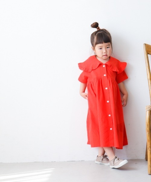 LOWRYS FARM（ローリーズファーム）の「コットンフリルカラーワンピース　946345（ワンピース・キッズ・オレンジ/ブラック/ブルー・130/150/110/140/120）」の9枚目の写真