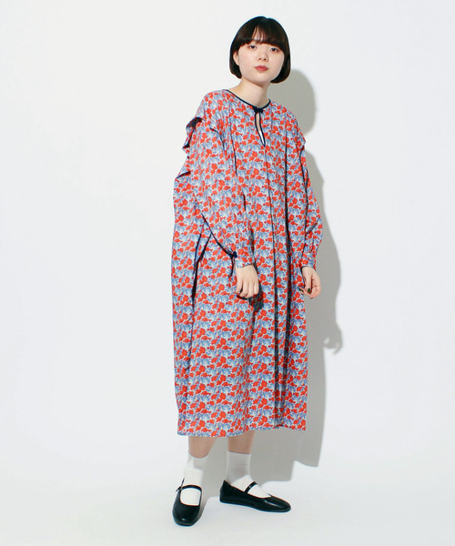 l'atelier du savon(アトリエドサボン)の「liberty clementina オーバーチャイナドレス(ワンピース・レディース・ブルー/グリーン・FREE)」の11枚目の写真