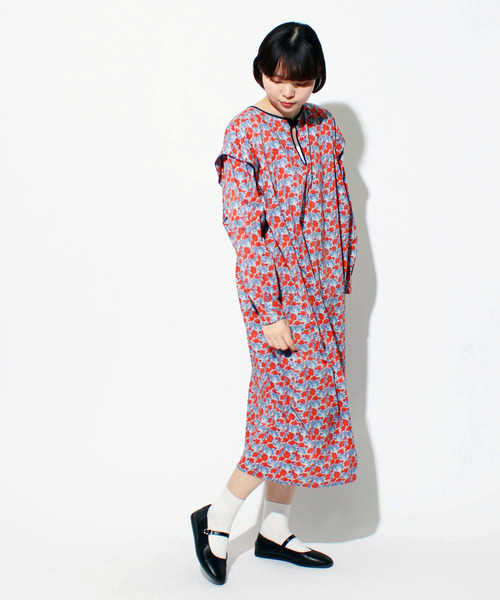 l'atelier du savon(アトリエドサボン)の「liberty clementina オーバーチャイナドレス(ワンピース・レディース・ブルー/グリーン・FREE)」の3枚目の写真