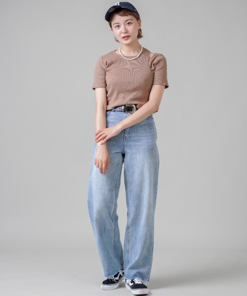 SPINNS（スピンズ）の「リブ切り替え肩開きカットソー（Tシャツ/カットソー・レディース・ブラック/アイボリー/モカ・ONESIZE）」の17枚目の写真