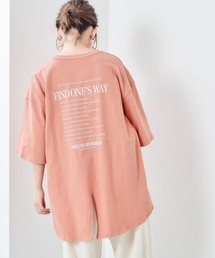 バックロゴプリント　スリットビッグＴｅｅ
