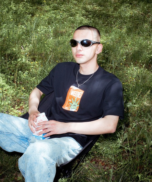 HUF(ハフ)の「JUNK FOOD WEEDIE S/S TEE HUF ハフ Tシャツ(Tシャツ/カットソー・メンズ・ブラック/ホワイト・S/M/L/XL/XXL)」の2枚目の写真