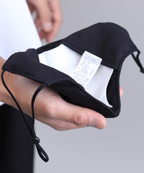 THE NORTH FACE（ザノースフェイス）の「THE NORTH FACE / フィルター付き ファッションマスク TNF ESSENTIAL MASK（マスク・メンズ・ブラック・FREE）」の4枚目の写真