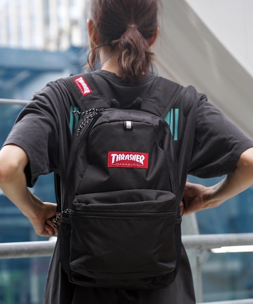 THRASHER（スラッシャー）の「HOMETOWN BACKPACK S 16L/スラッシャーバッグパックリュックサック（バックパック/リュック・メンズ・ブラック×ホワイト/ブラック×レッド・FREE）」の17枚目の写真