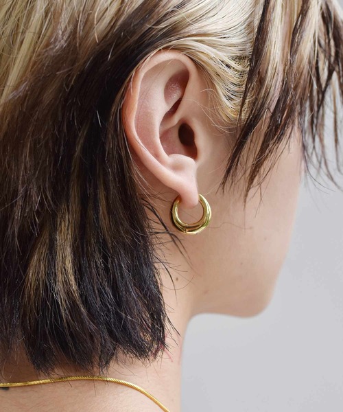 LHME(エルエイチエムイー)の「【WEB限定】“100%PURE!!!”ミニマルセットピアス/サージカルステンレス(金属アレルギー対応)【LHME / エルエイチエムイー】(ピアス(両耳用)・レディース・シルバー/ゴールド・ONE SIZE)」の13枚目の写真