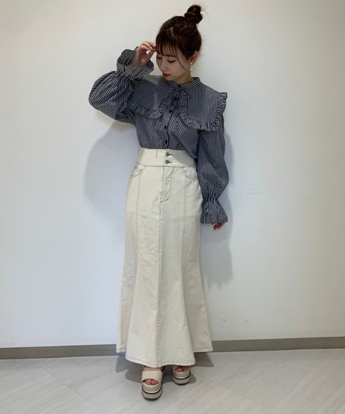 one after another NICE CLAUP（ワンアフターアナザーナイスクラップ）の「マーメイドデニムマキシスカート（スカート・レディース・オフホワイト/インディゴブルー/ブルー・FREE）」の12枚目の写真