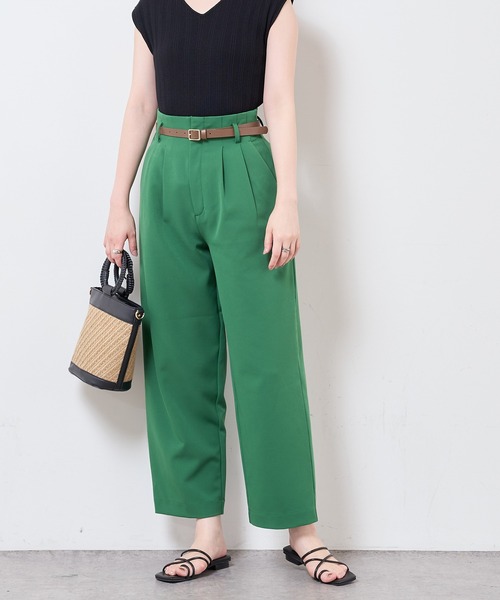 natural couture（ナチュラルクチュール）の「合皮ベルト付きウォッシャブルストレートゆるパンツ（その他パンツ・レディース・ブラック/サックスブルー/グリーン/アイボリー/オレンジ系・FREE）」の3枚目の写真